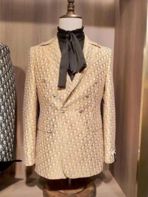 カスタマイズされた最新デザインのグリーンのウェディングスーツ - Mens Fashion Trajes のレビューと価格